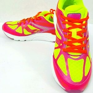 NWOT Saucony Kinvara 6.5 Women's Running Shoe